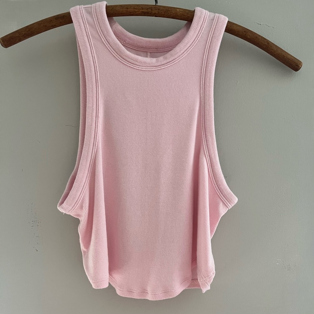 LULULEMON nwot Hold Tight Cropped Tank Top 4 - Picture 3 of 6
